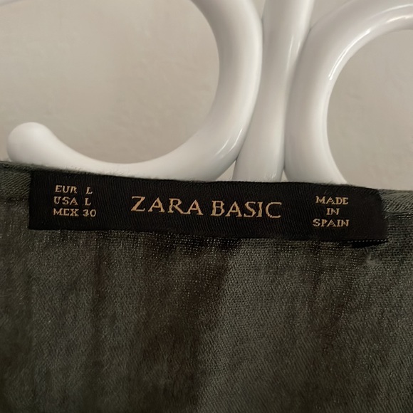 Zara minimalist tunic - Picture 2 of 3